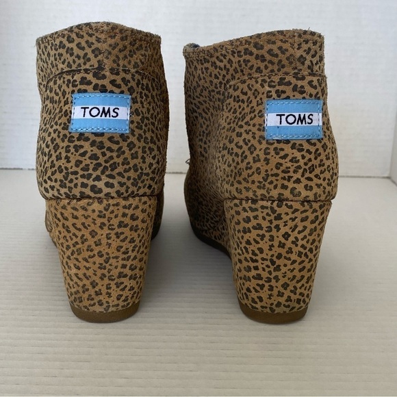 Toms Womens Size 9 Suede Desert Wedge Heeled Bootie Cheetah Print - Picture 7 of 10